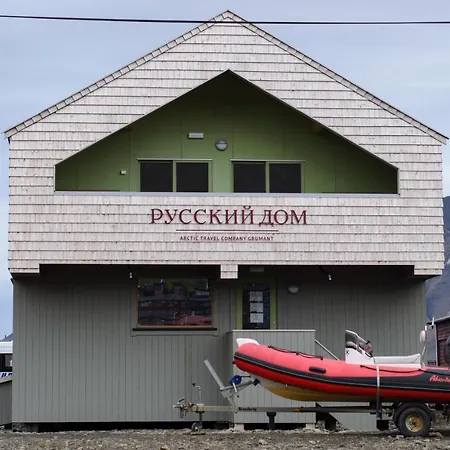 Russkiy Dom Longyearbyen