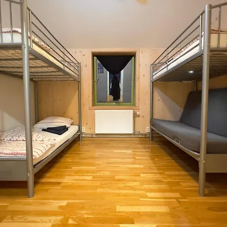 Russkiy Dom Hostel