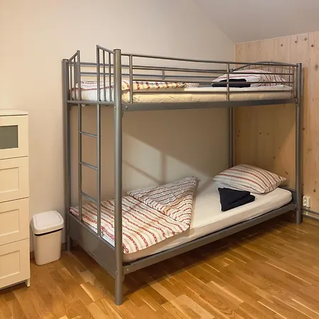 Hostel Russkiy Dom *