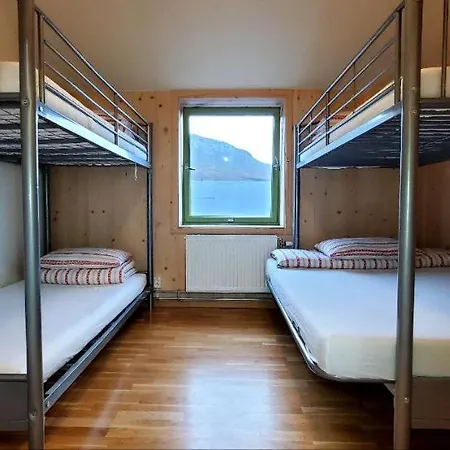 Russkiy Dom Hostel Longyearbyen