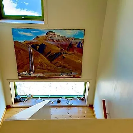 Russkiy Dom Hostel Longyearbyen
